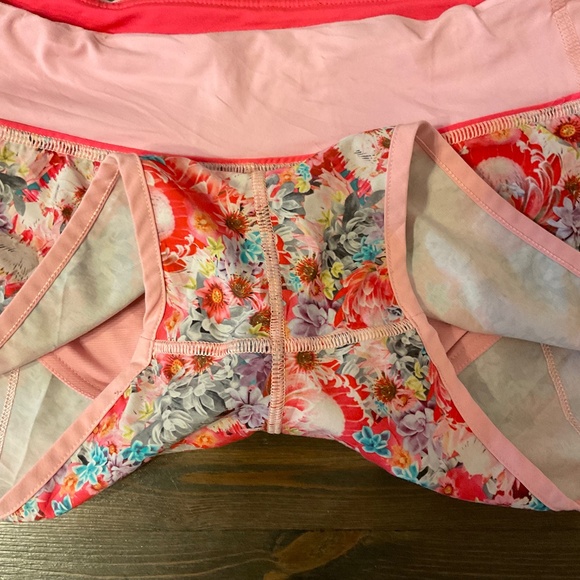 Lululemon Run: Speed Short *2-way Stretch Size 6 Floral Pink With Liner - Picture 8 of 10
